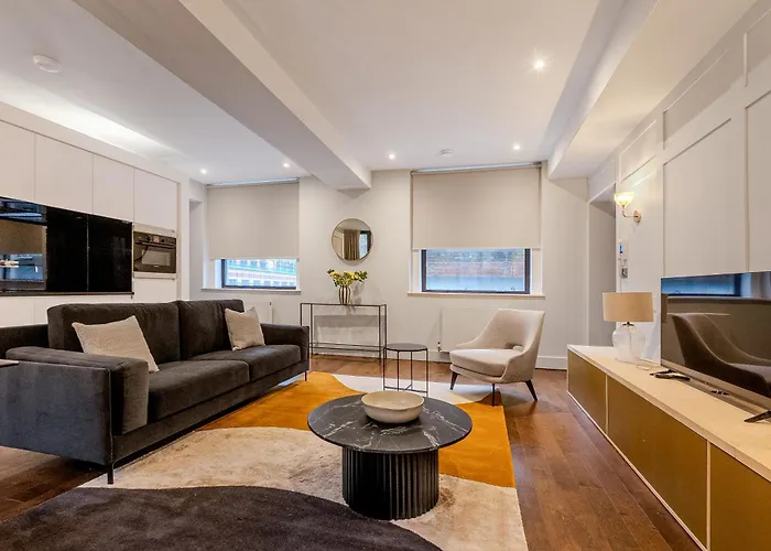 Modernized Serviced Apartments 3 Minutes From Blackfriars