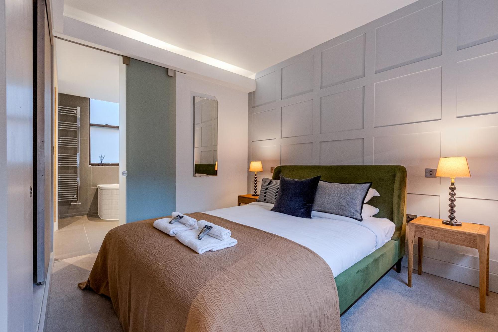 Modernized Serviced 3 Minutes From Blackfriars